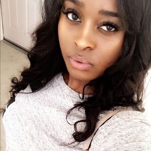 Meet your Posher, Traceey